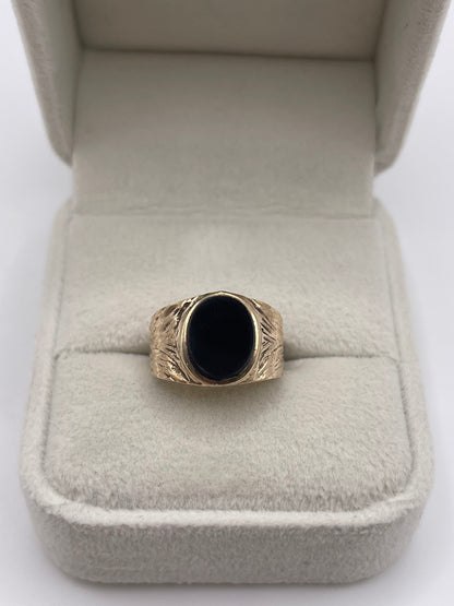9ct gold onyx signet ring