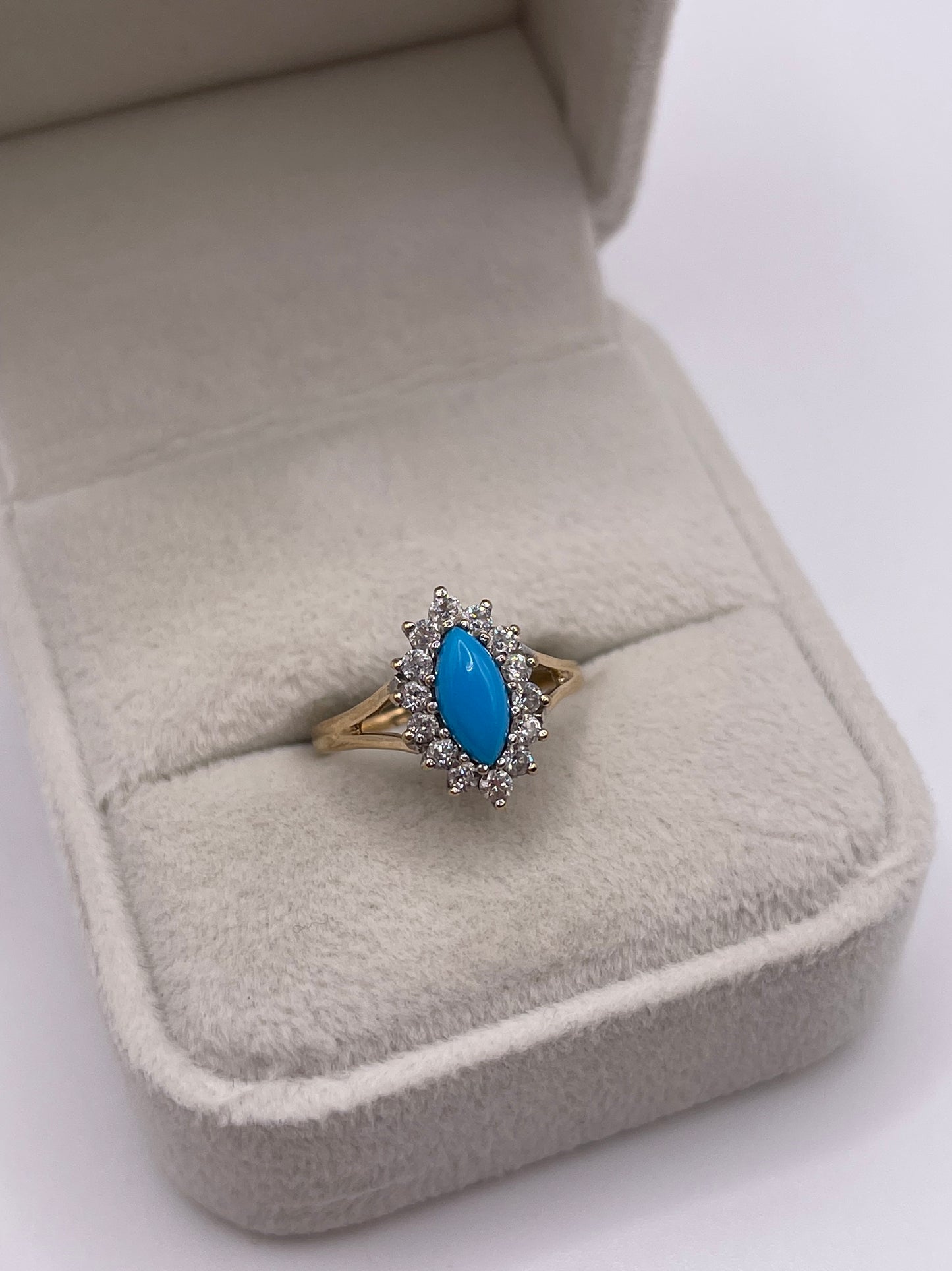 9ct gold turquoise and cz ring