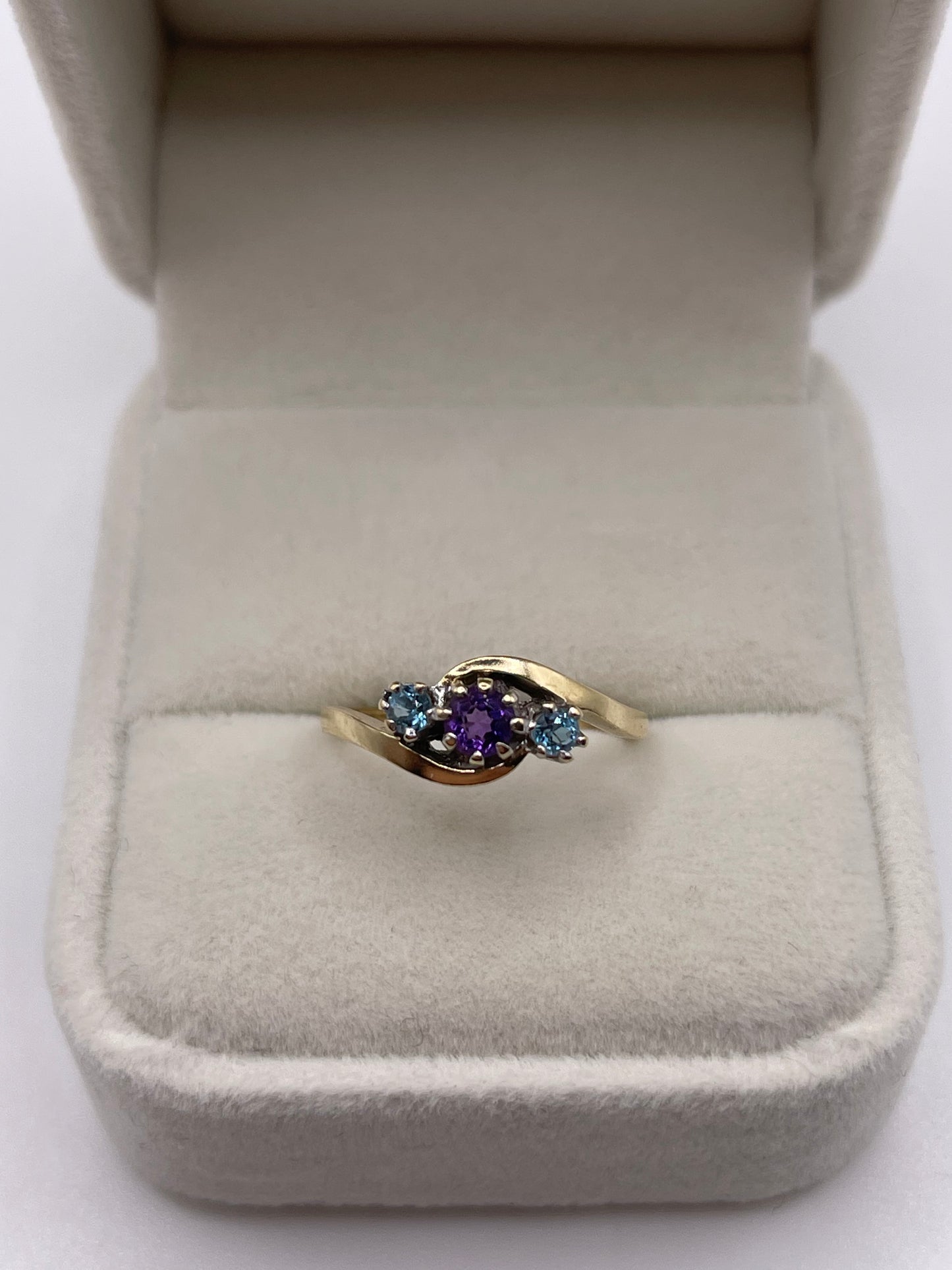9ct gold amethyst and topaz ring