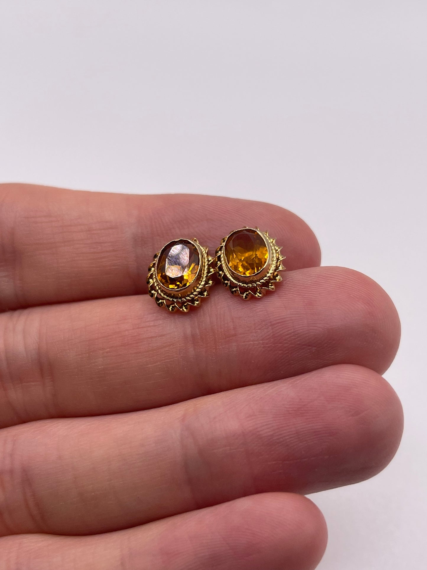 9ct gold citrine earrings