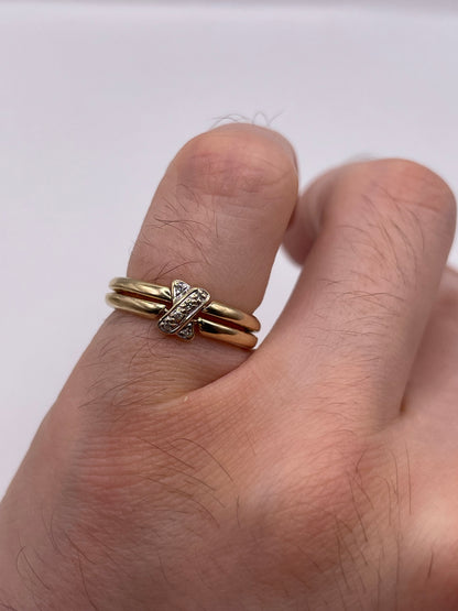 9ct gold diamond ring