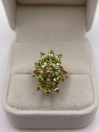 9ct gold peridot cluster ring