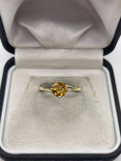 9ct gold citrine ring