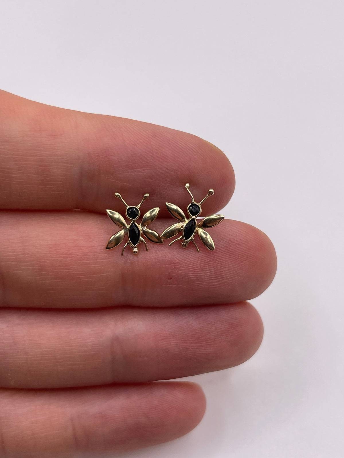 9ct gold sapphire earrings