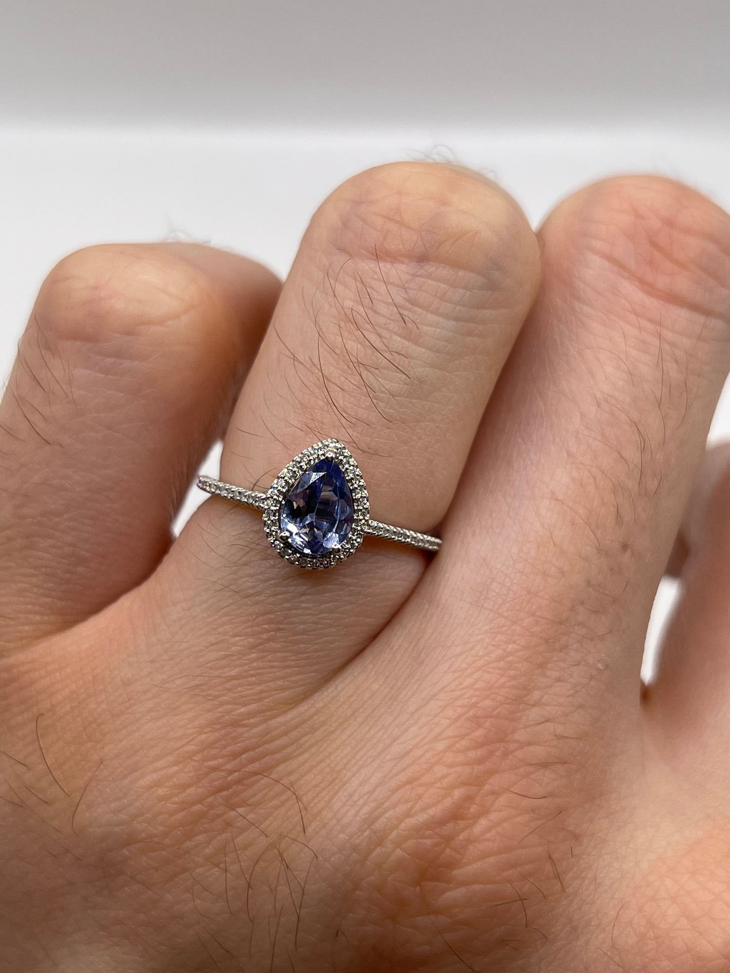 9ct white gold tanzanite and diamond ring