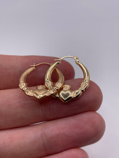 9ct gold claddagh creole earrings
