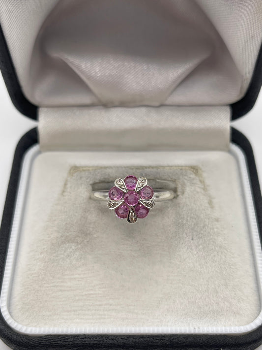 9ct white gold pink sapphire and diamond ring