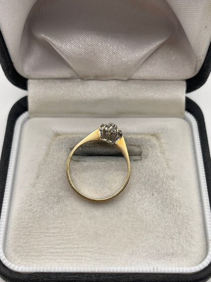 9ct gold diamond cluster ring