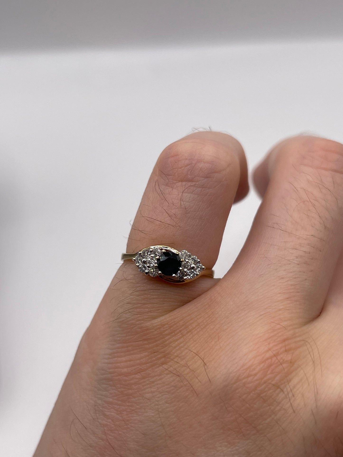 9ct gold sapphire and diamond ring