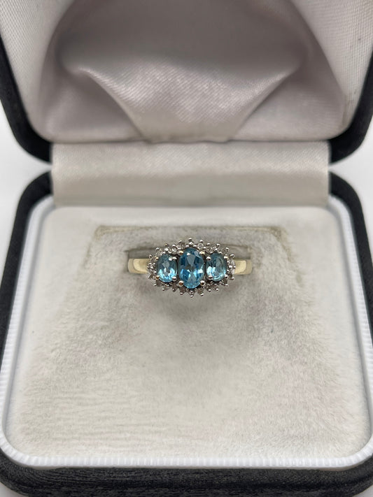 9ct gold topaz and diamond ring