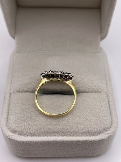 18ct gold sapphire and diamond ring