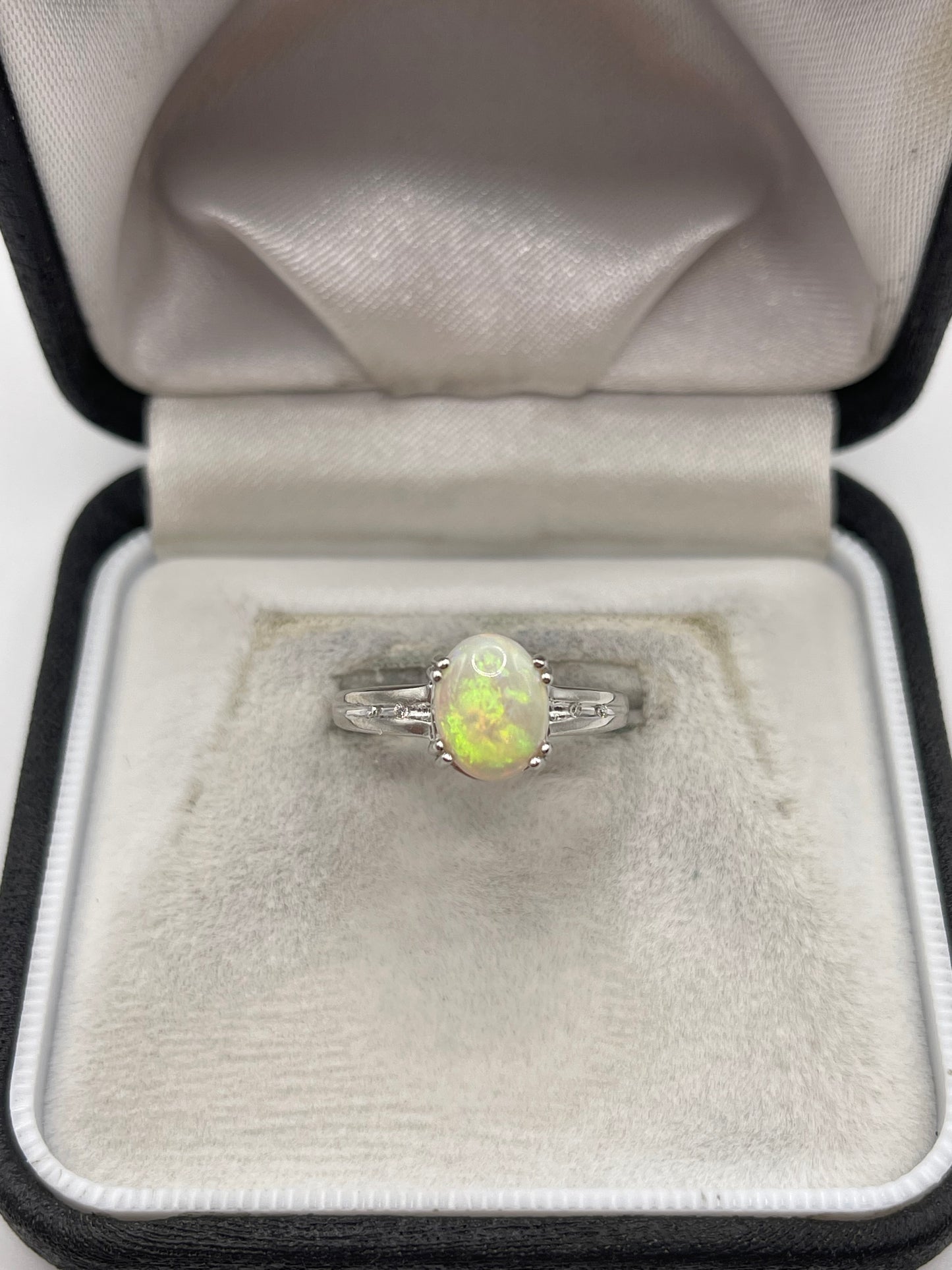9ct white gold opal and diamond ring