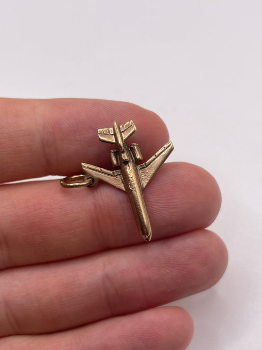 9ct gold aeroplane charm