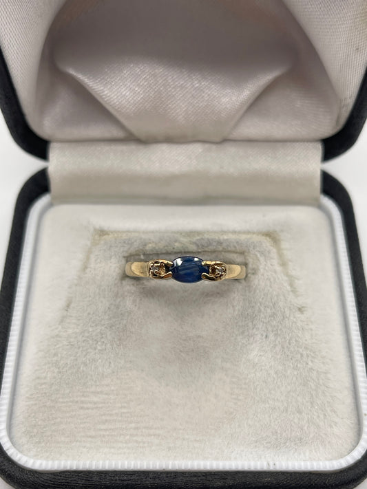 9ct gold sapphire and diamond ring