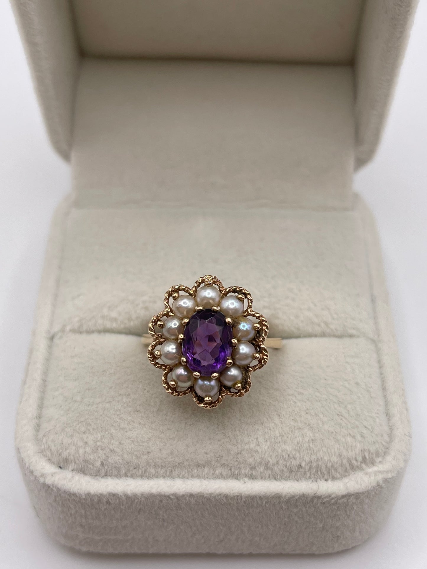 9ct gold amethyst and pearl ring