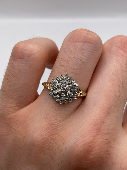 9ct gold diamond cluster ring