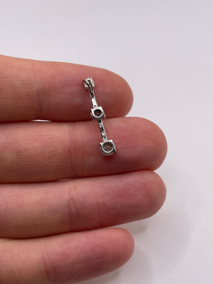 9ct white gold diamond pendant