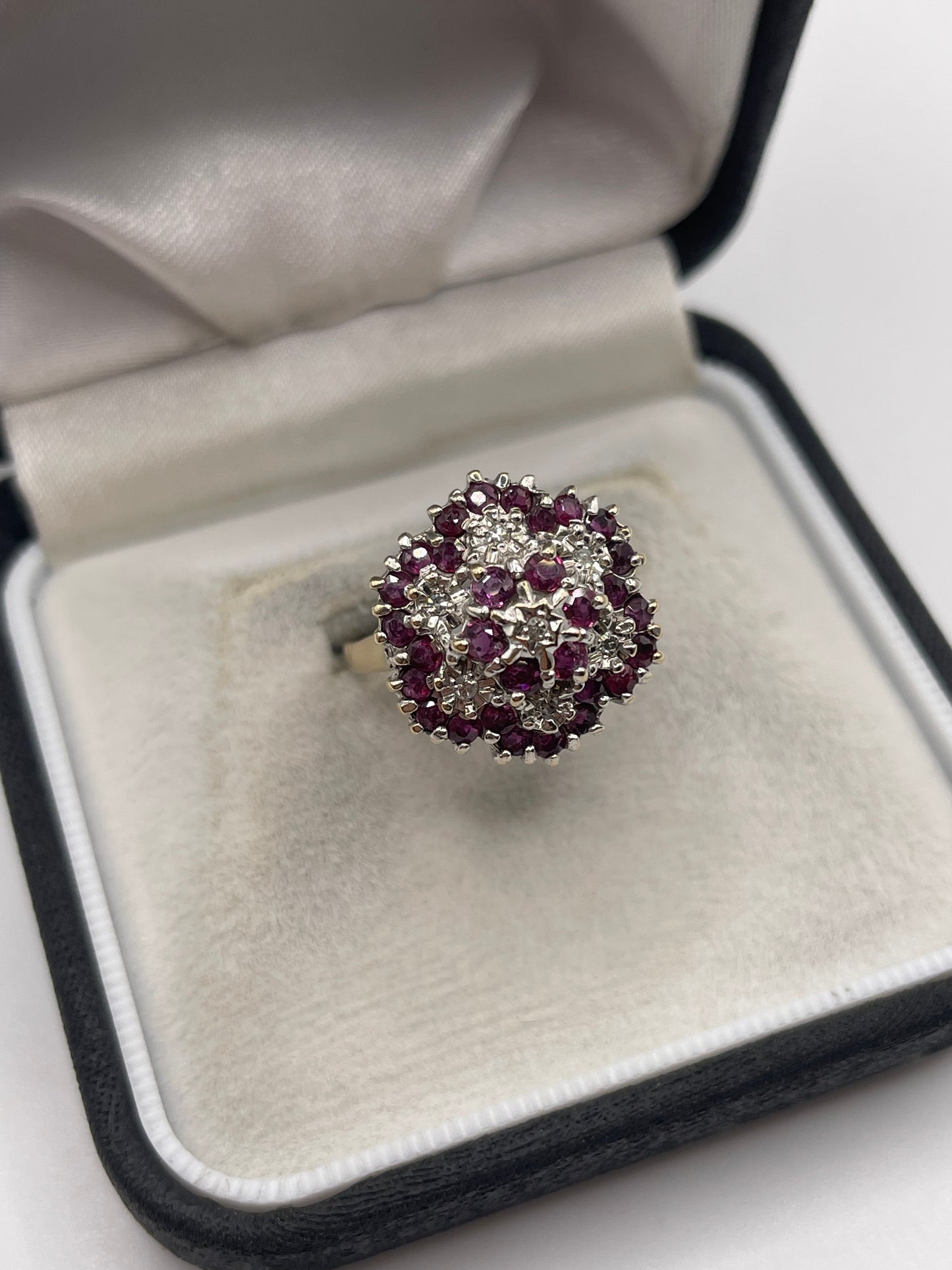 9ct gold ruby and diamond cluster ring