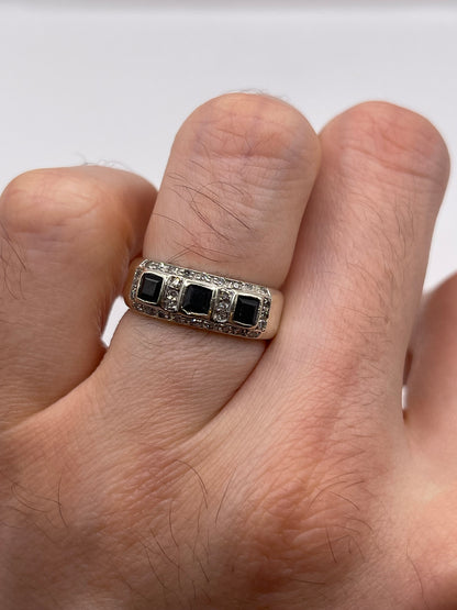 9ct white gold sapphire and diamond ring