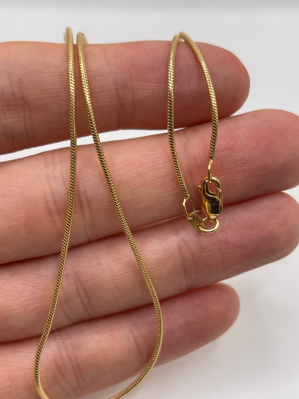 9ct gold chain 664