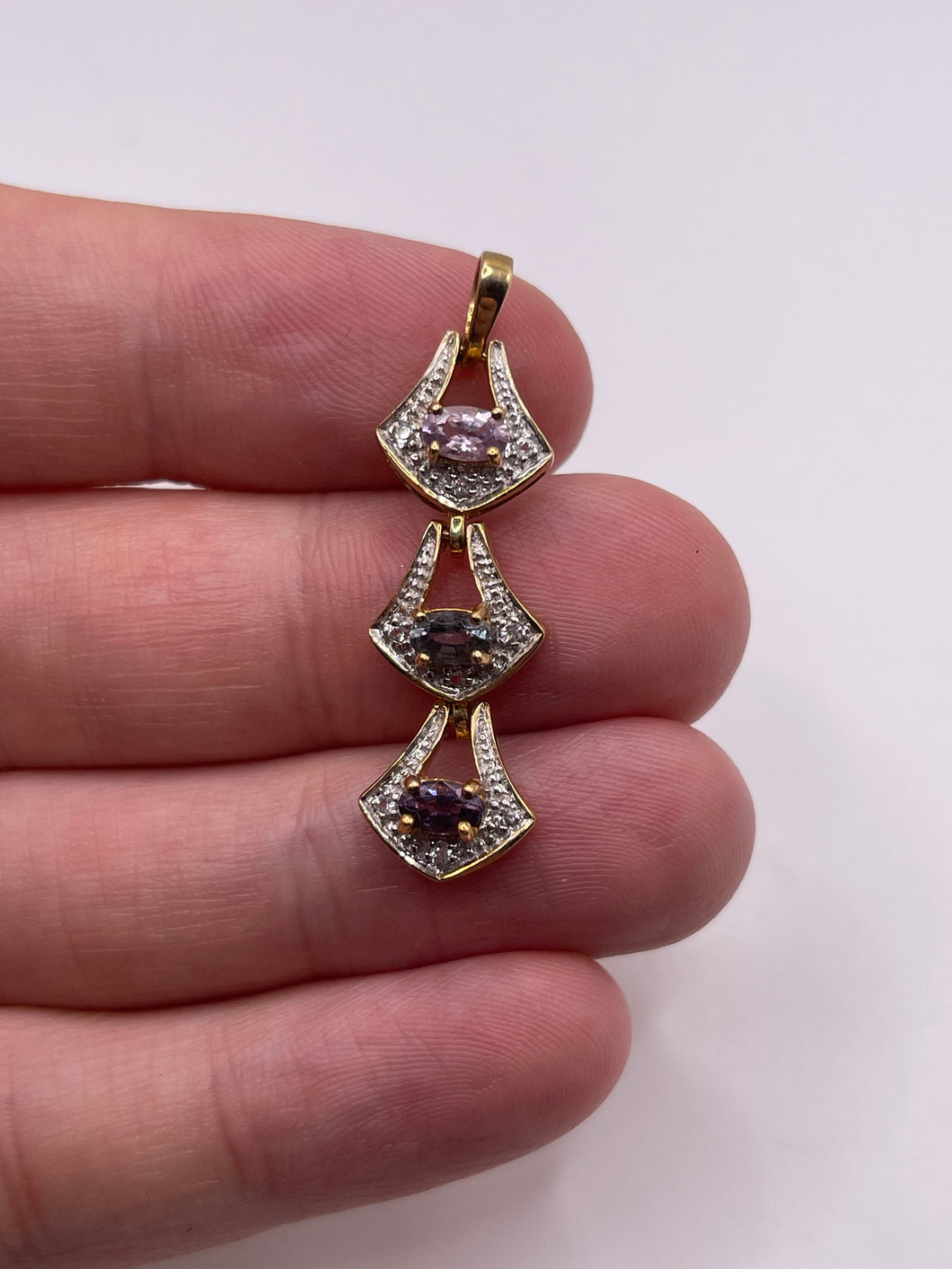 9ct gold spinel and diamond pendant