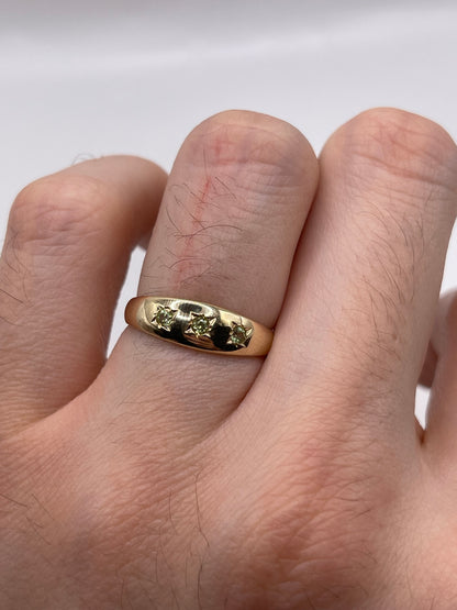9ct gold peridot gypsy ring