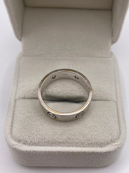 9ct white gold diamond ring