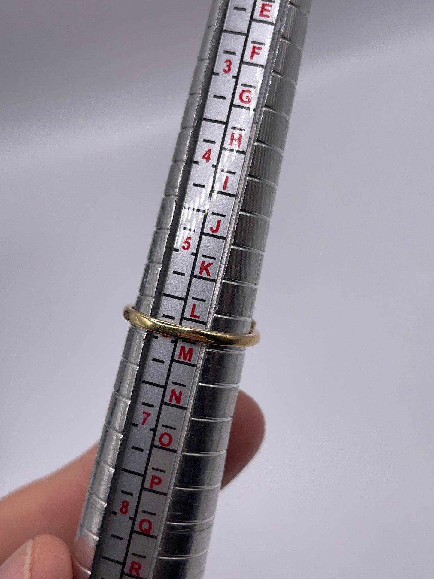 18ct gold opal and diamond ring