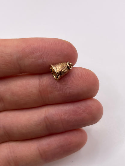 9ct gold thimble charm