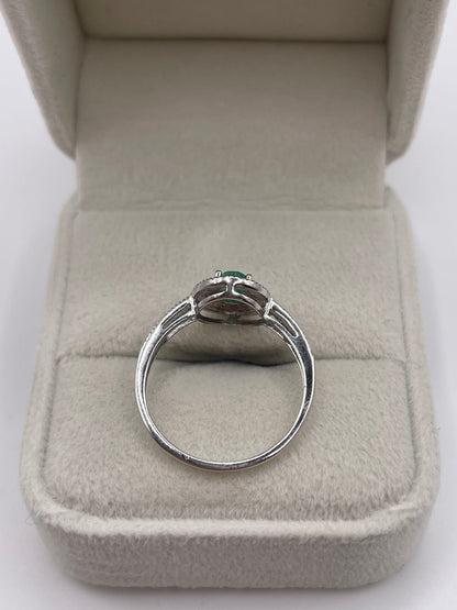 9ct white gold emerald and diamond ring
