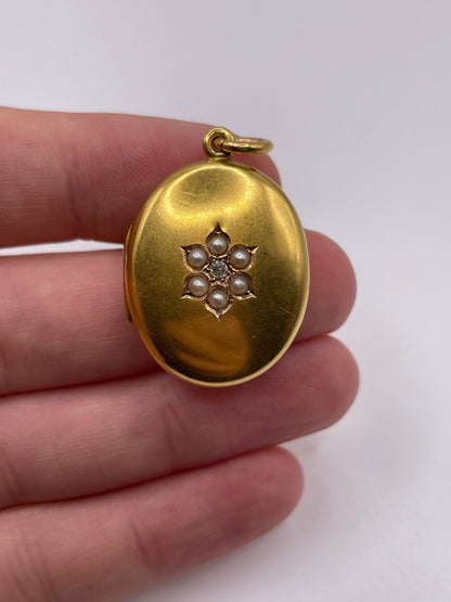 Antique 15ct gold pearl and diamond locket