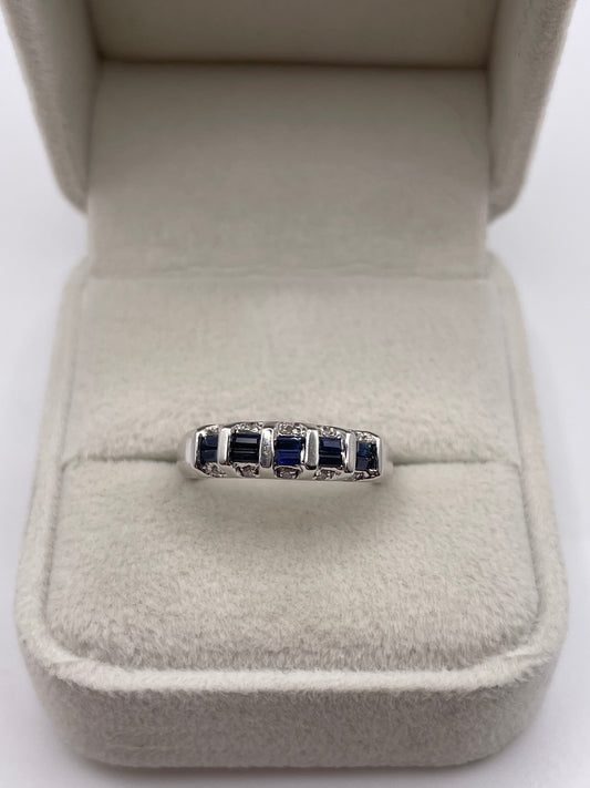 14ct white gold sapphire and diamond ring