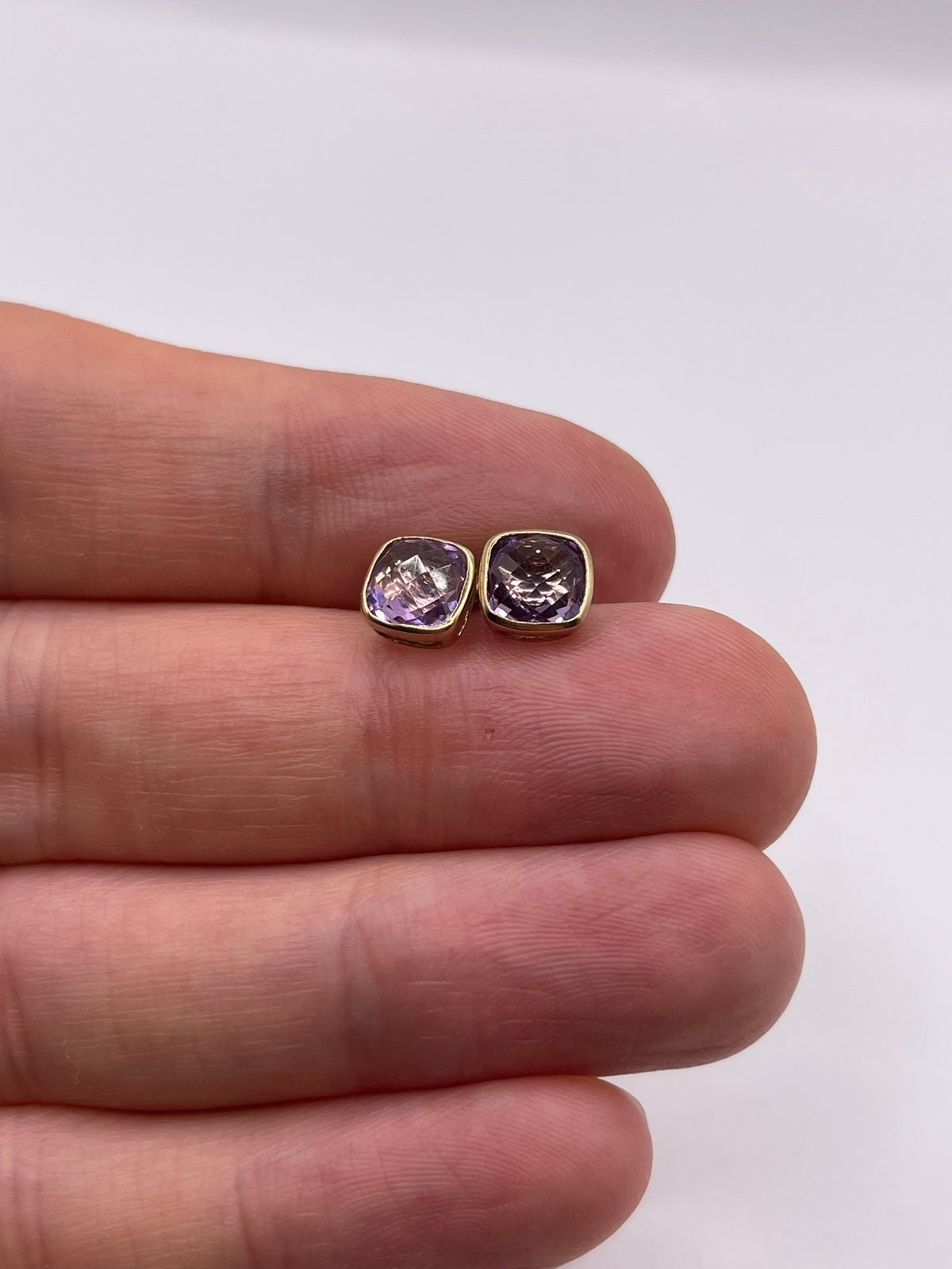 9ct gold amethyst earrings