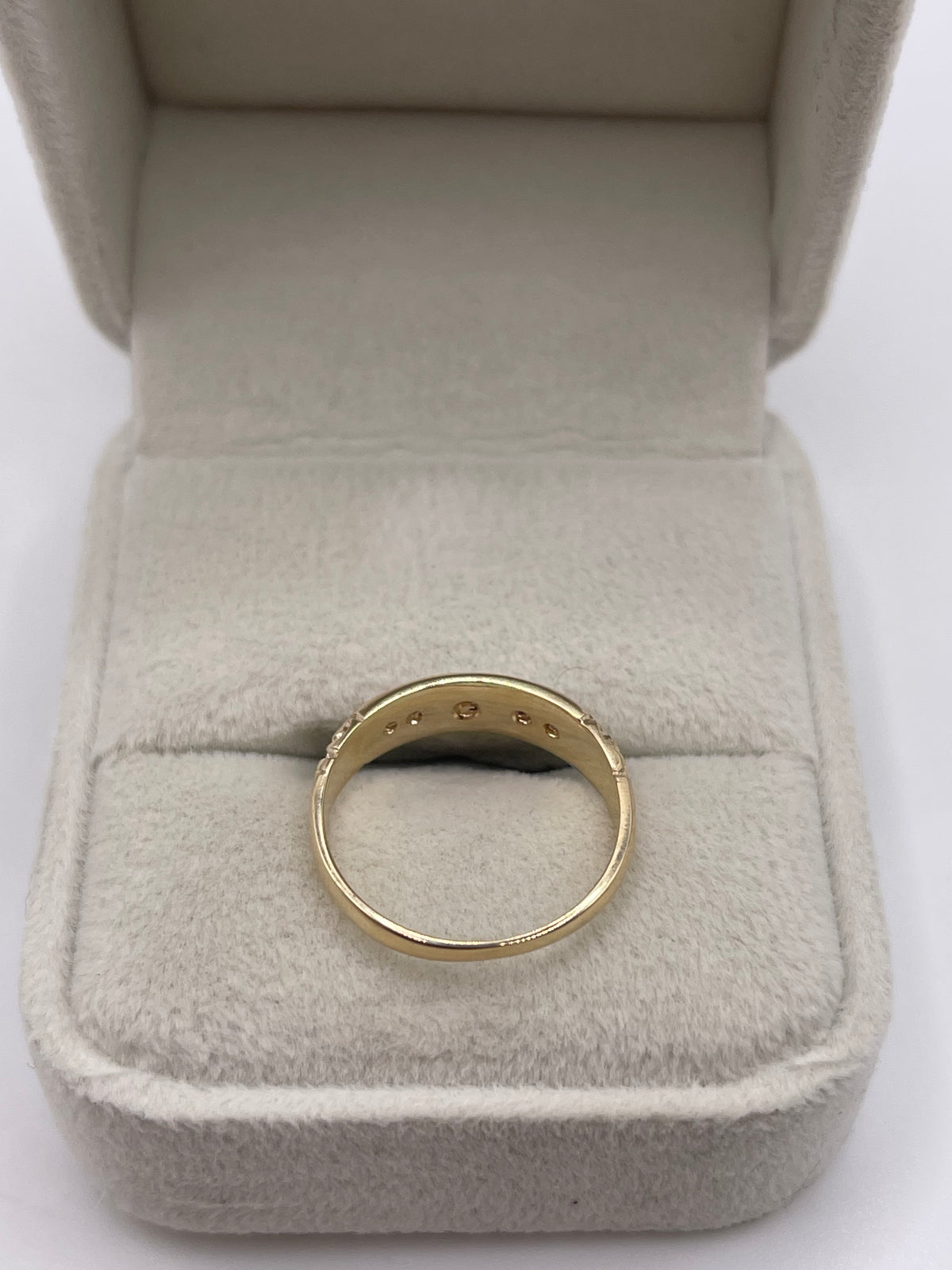 9ct gold amethyst gypsy ring