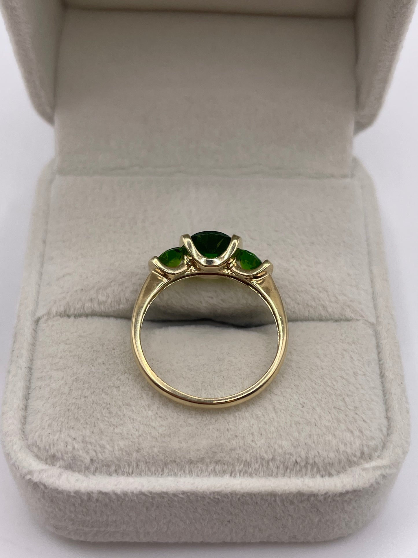 9ct gold diopside ring