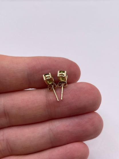 9ct gold peridot earrings