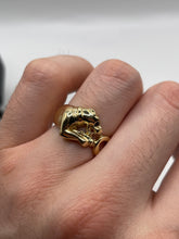 Load image into Gallery viewer, 9ct gold sapphire panther ring
