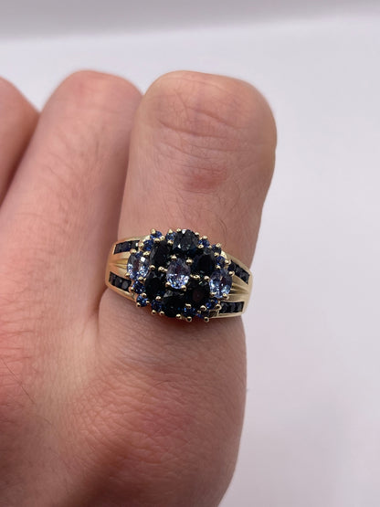 9ct gold sapphire cluster ring