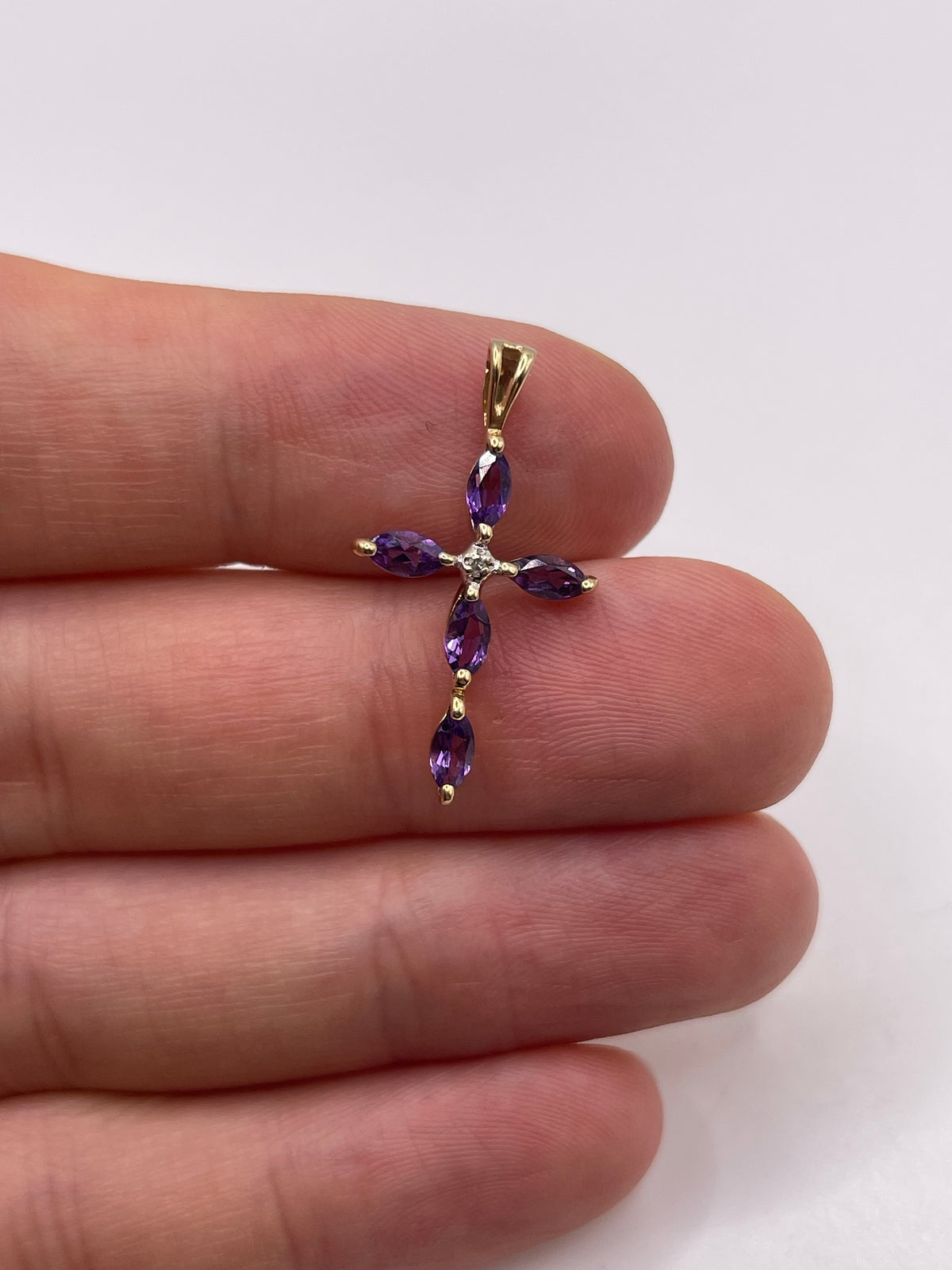 9ct gold amethyst and diamond cross pendant