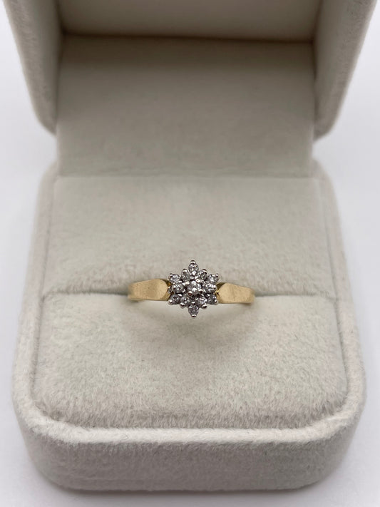 14ct gold diamond cluster ring