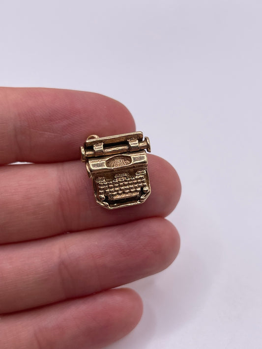 9ct gold typewriter charm