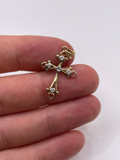 9ct gold diamond cross pendant