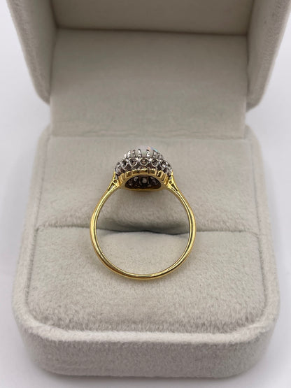 18ct gold opal and diamond ring