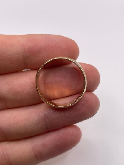 9ct gold band