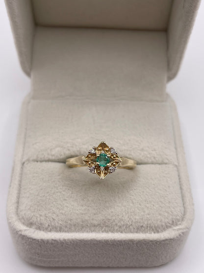 9ct gold emerald and diamond ring