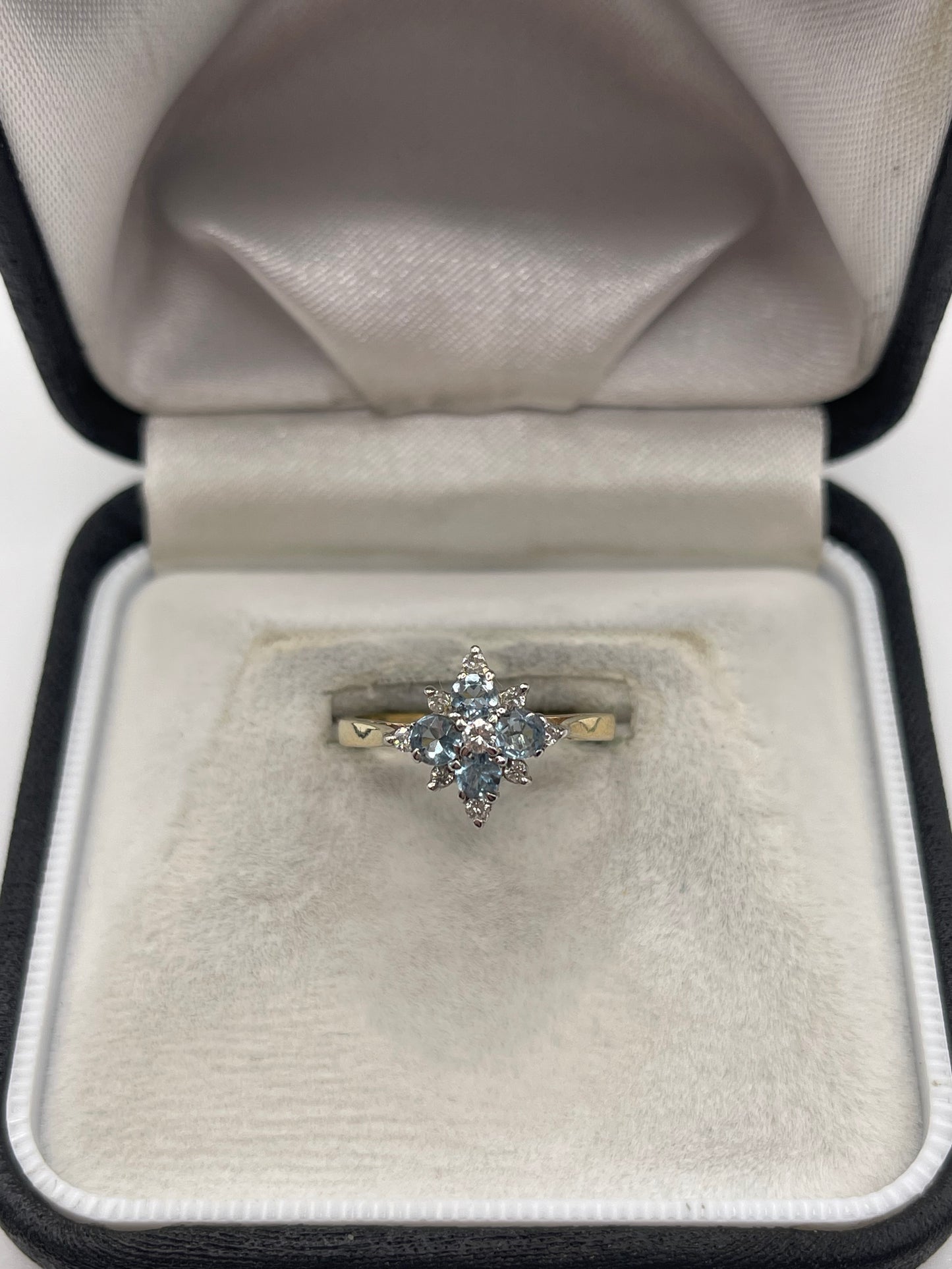 9ct gold topaz and diamond ring