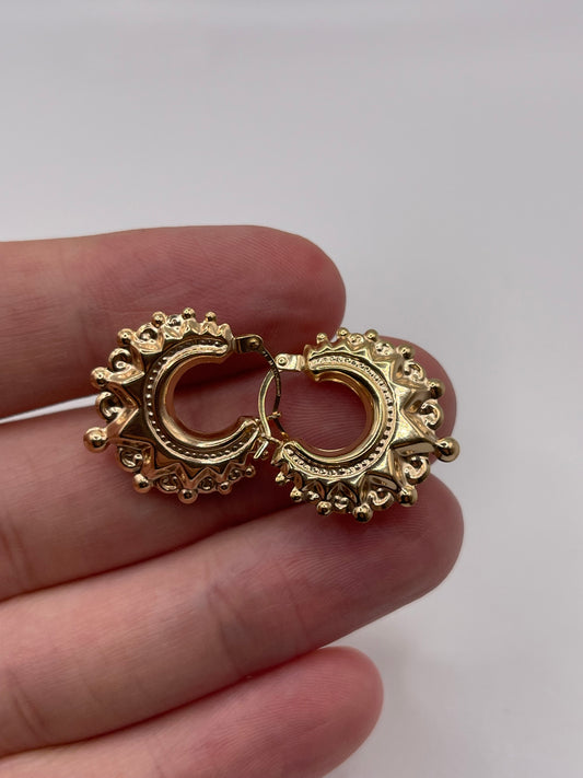 9ct gold creole earrings