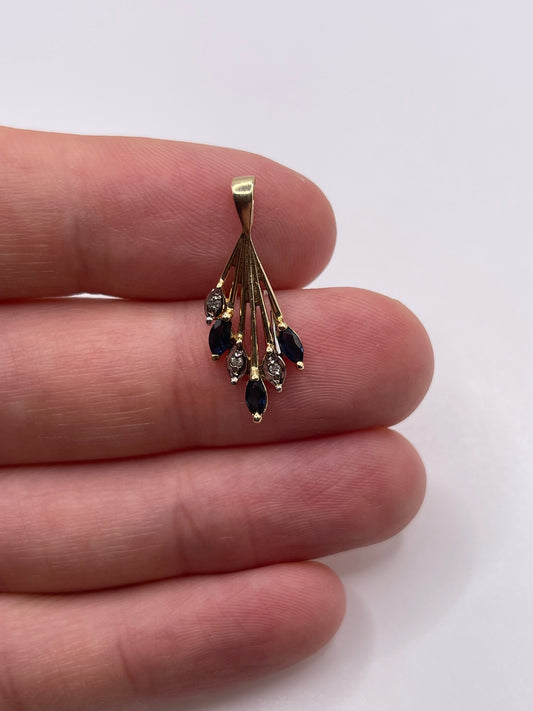 9ct gold sapphire and diamond pendant