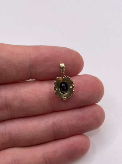 9ct gold sapphire and diamond pendant