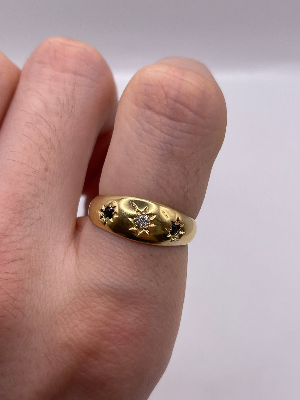 Antique 18ct gold sapphire and diamond gypsy ring